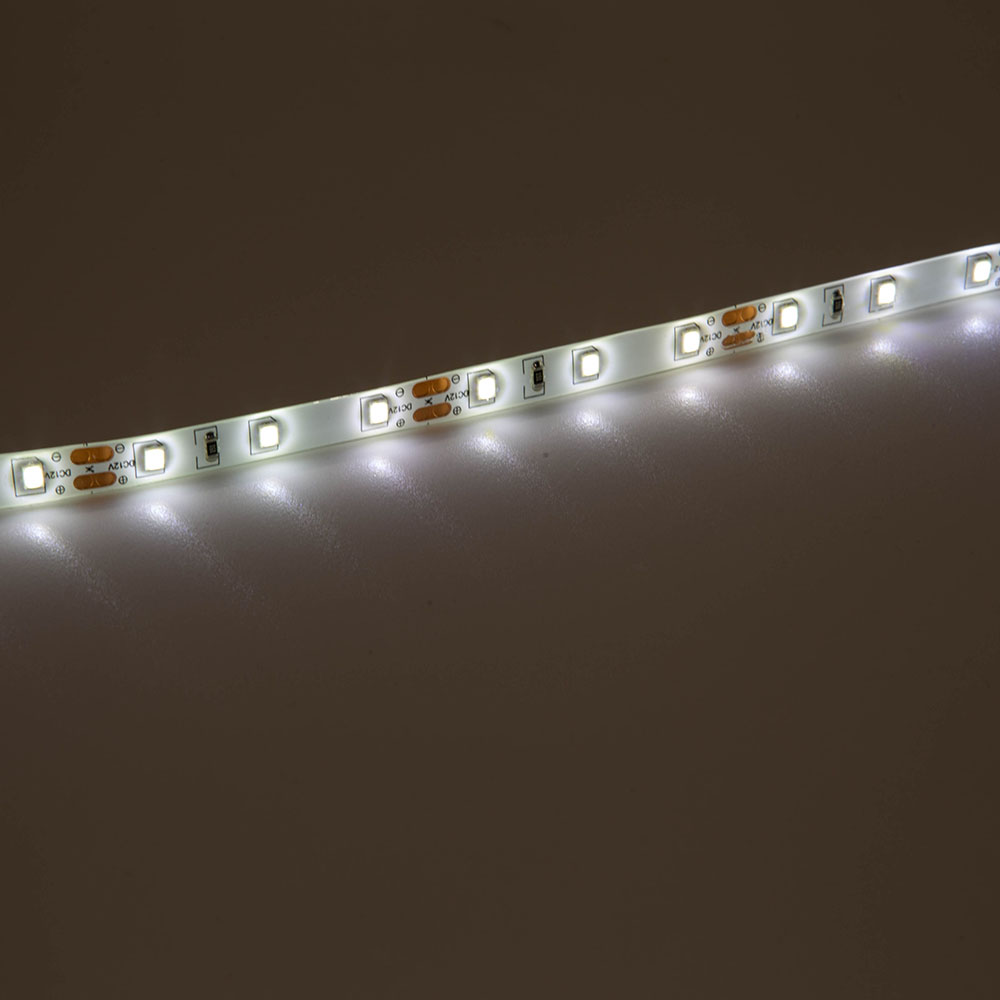 2835-60 Kültéri extra erős napfény fehér SMD LED szalag