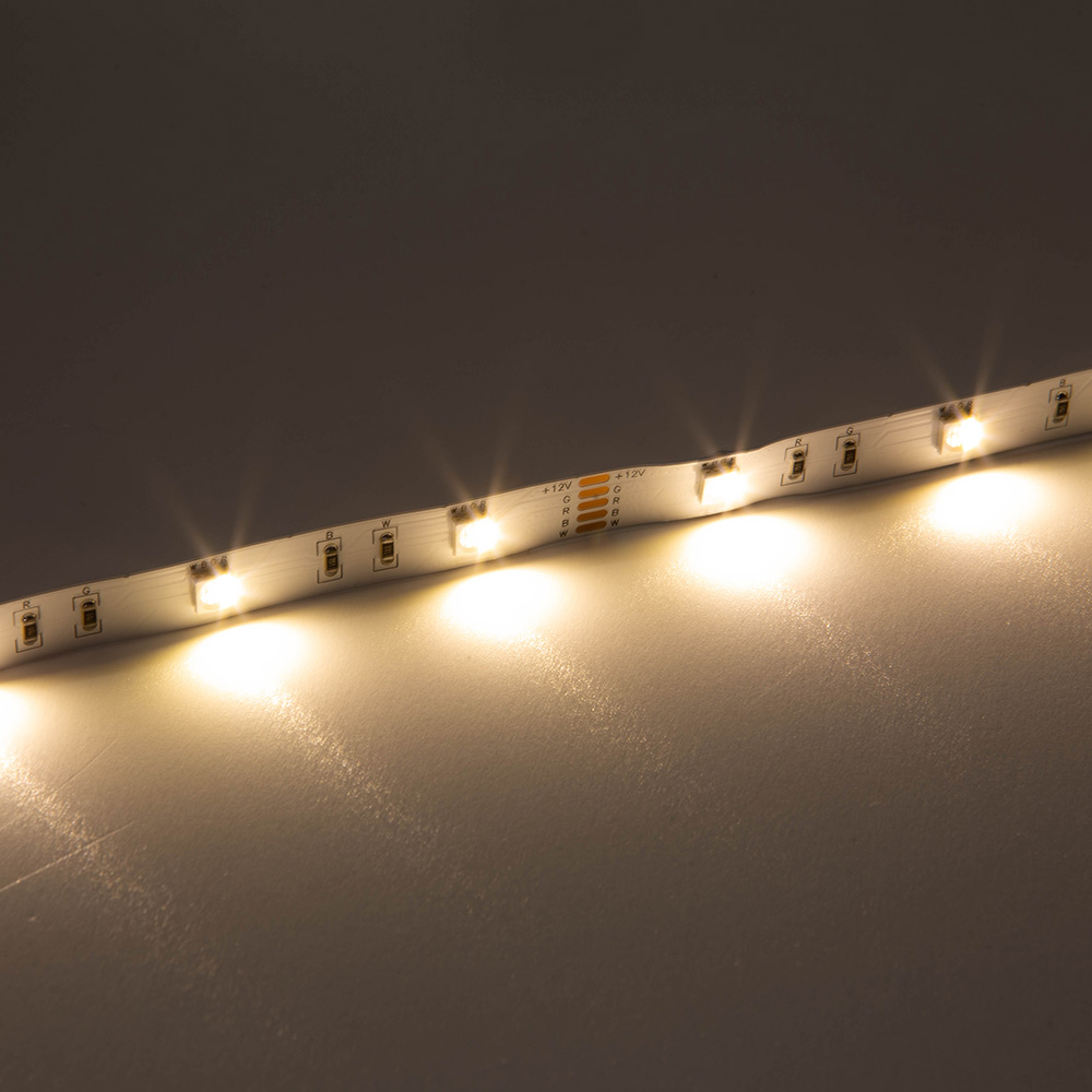 5050-30 Beltéri RGB-W színváltós+meleg fehér SMD LED szalag fehér